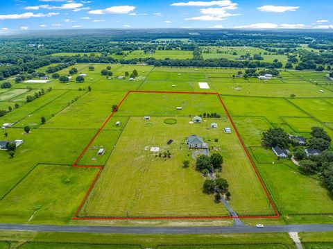 Tiny photo for 12345 NE 14th Avenue, Anthony, FL 32617 (MLS # G5099234)