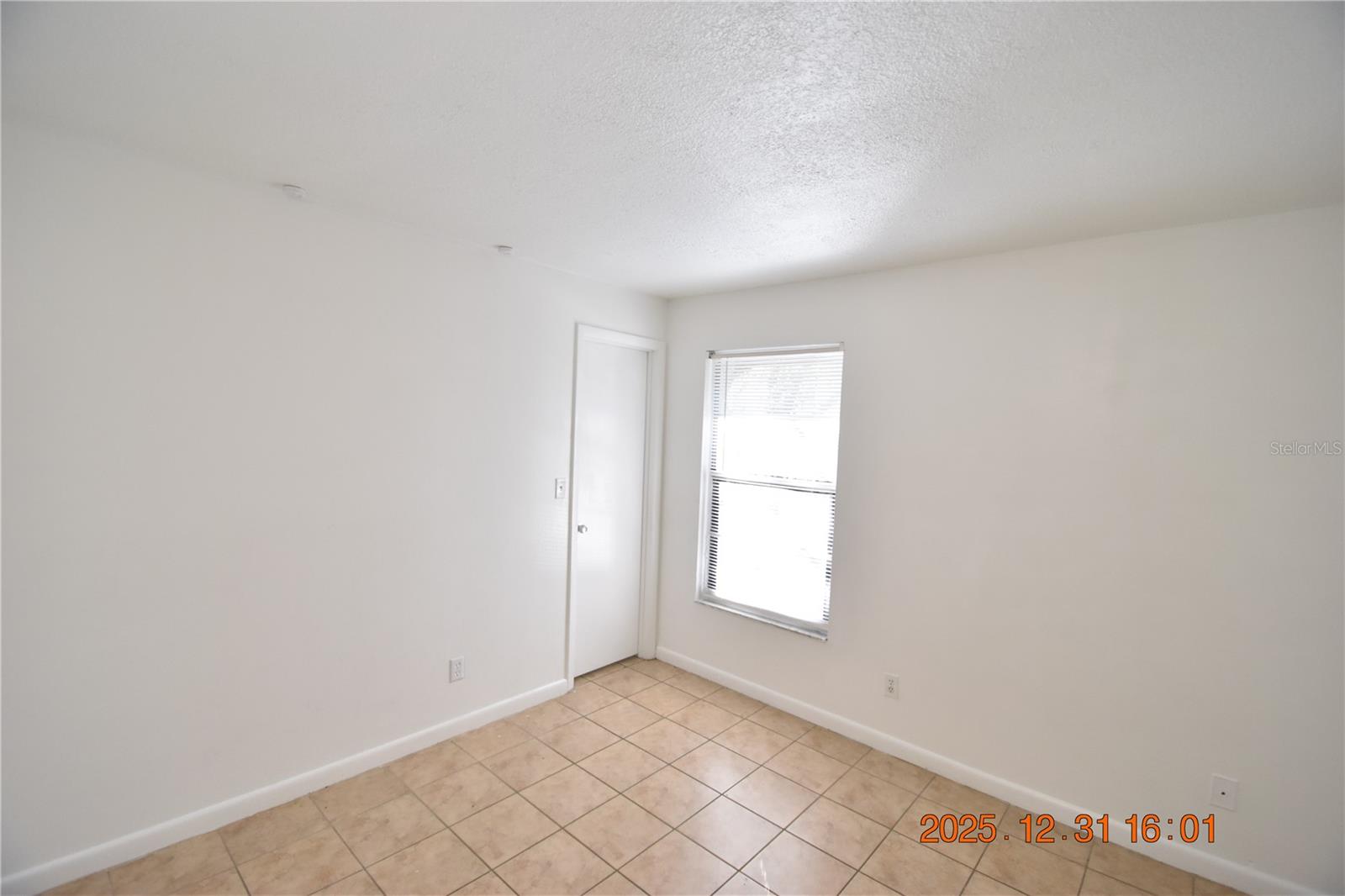 UNPLATTED - Residential Lease