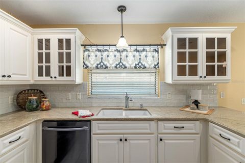 Tiny photo for 110 Chula Vista Avenue, The Villages, FL 32159 (MLS # G5109984)