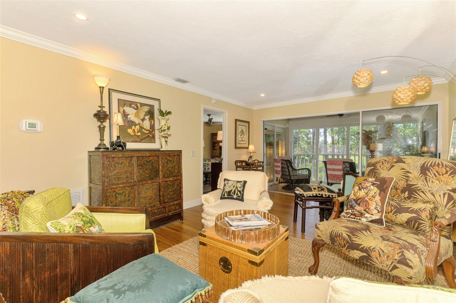 WOODLAND GROVE - Residential