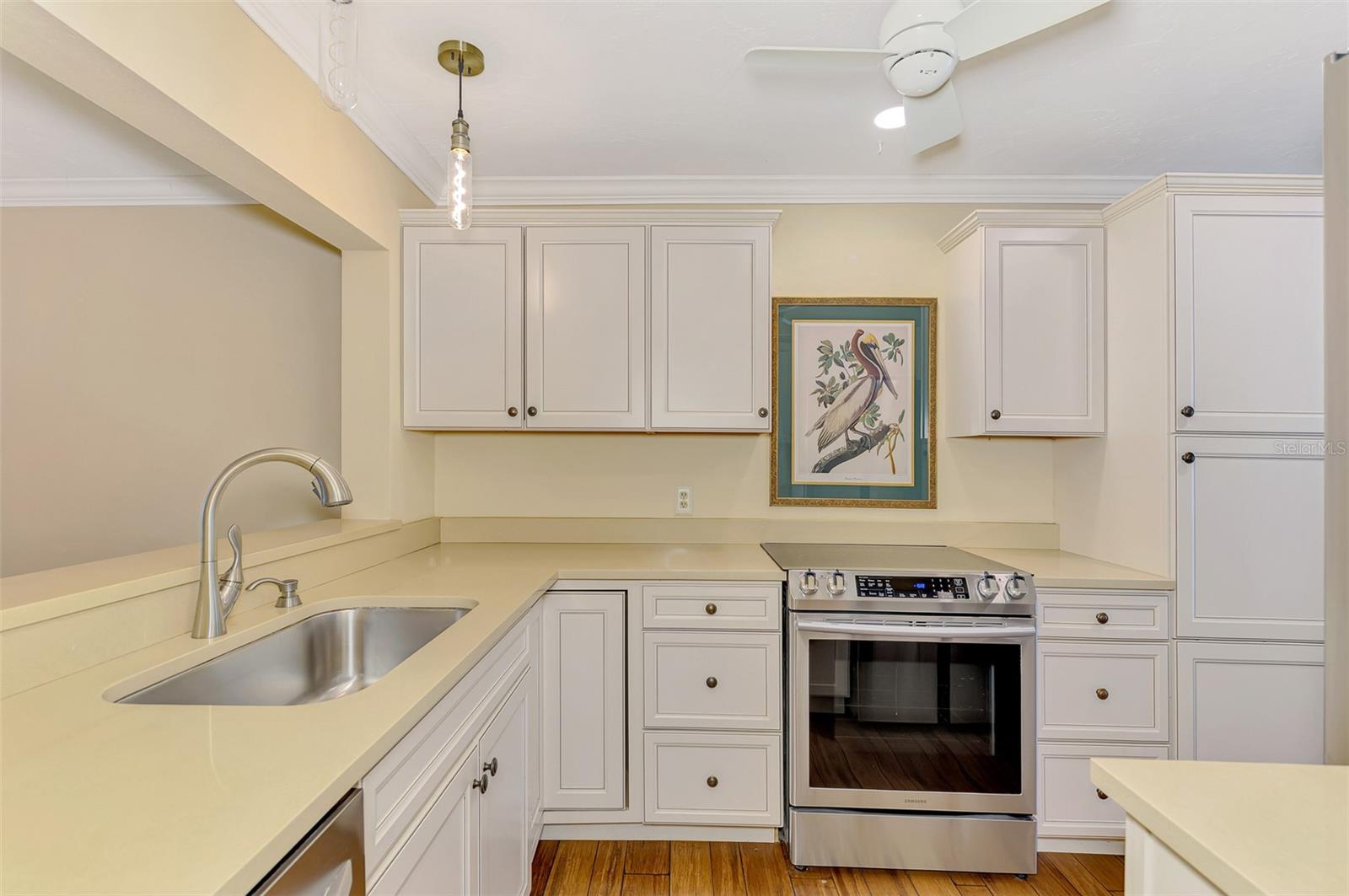 WOODLAND GROVE - Residential