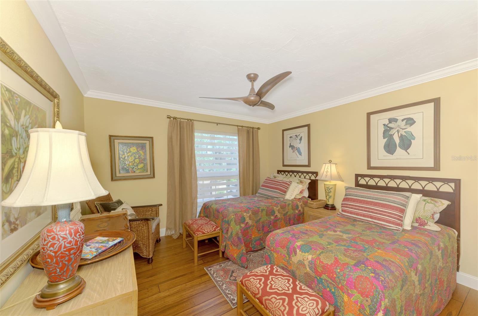 WOODLAND GROVE - Residential