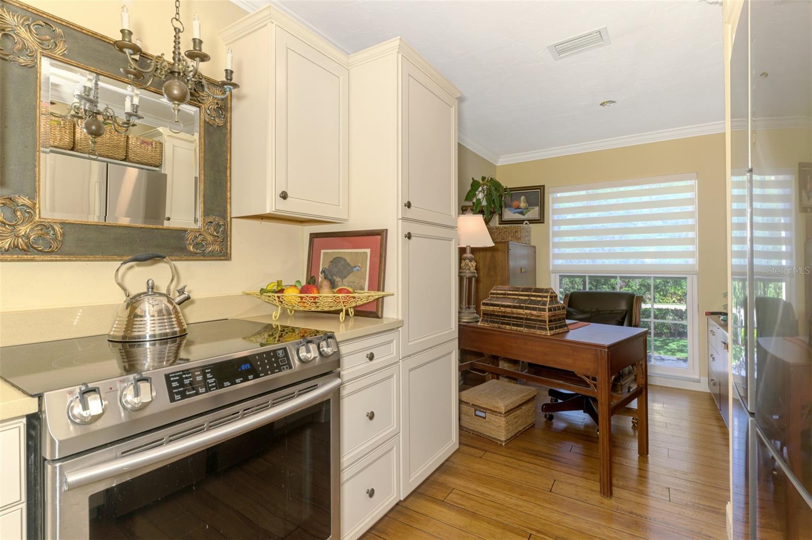 WOODLAND GROVE - Residential