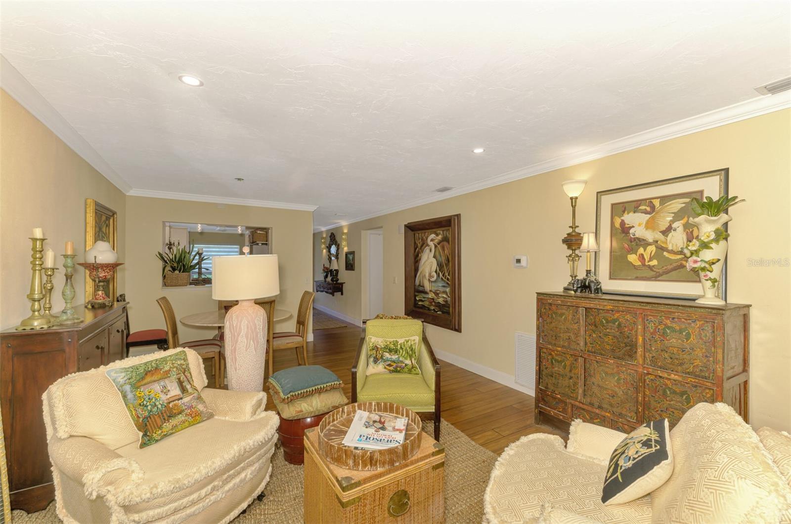 WOODLAND GROVE - Residential