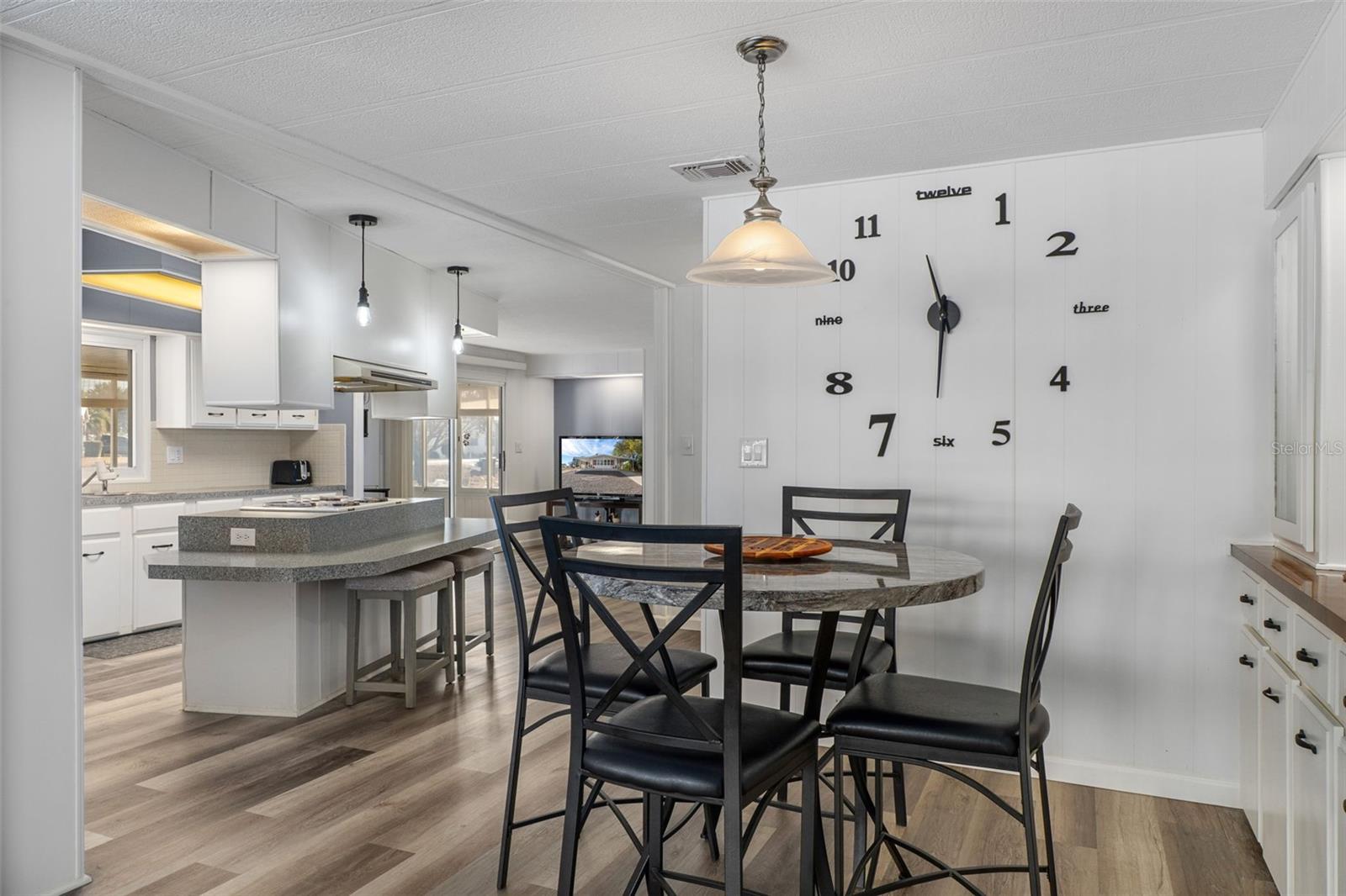 BROOKRIDGE COMM - Residential