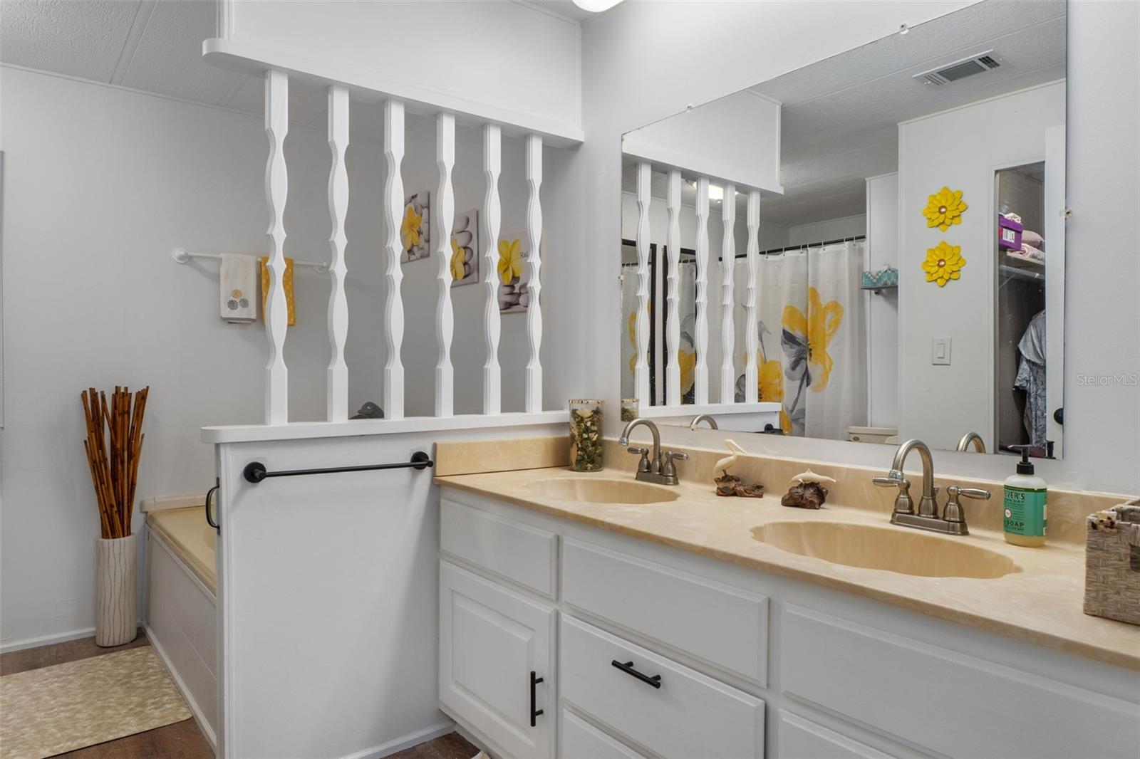 BROOKRIDGE COMM - Residential