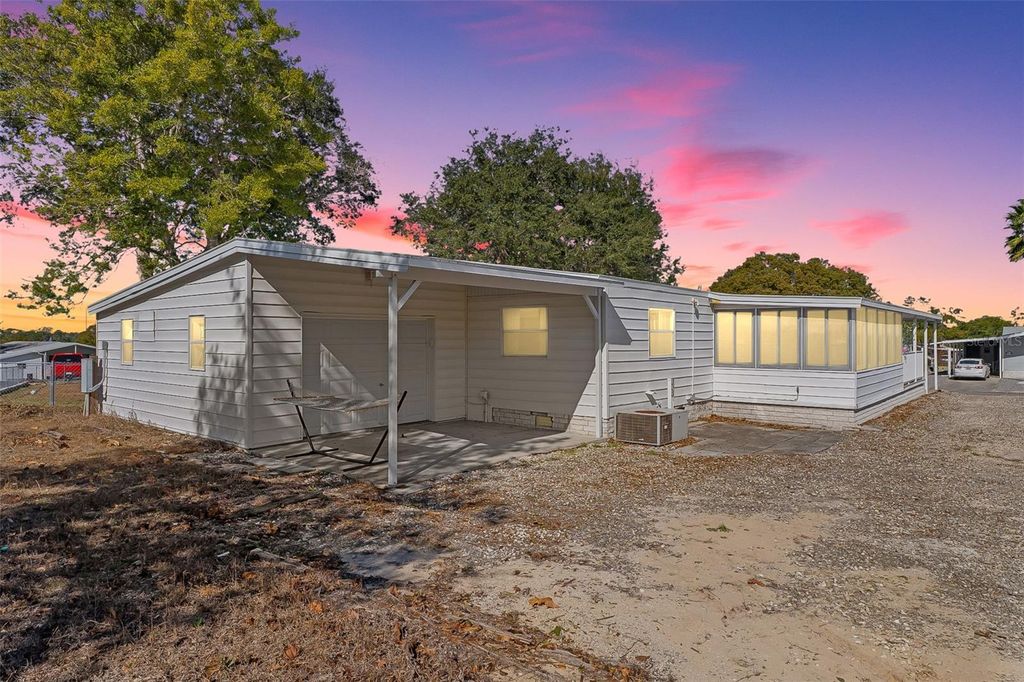 Photo of 9256 Salisbury Drive, Brooksville, FL 34613 (MLS # W7882211)