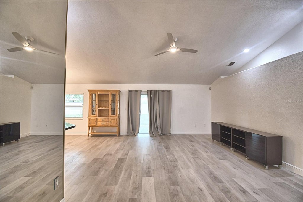 Photo of 106 Harbor Way, Auburndale, FL 33823 (MLS # P4940115)