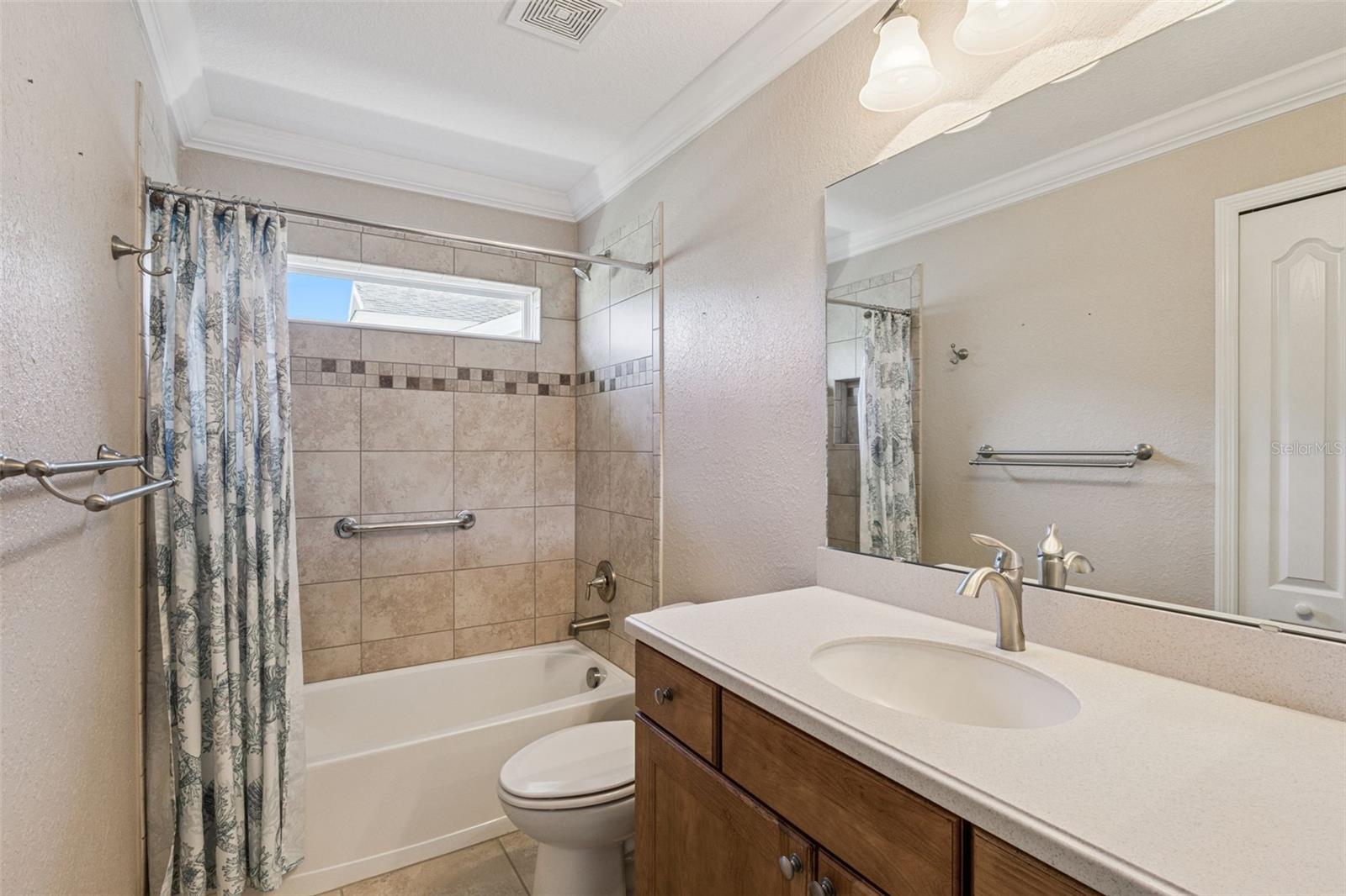 ARLINGTON RIDGE - Residential