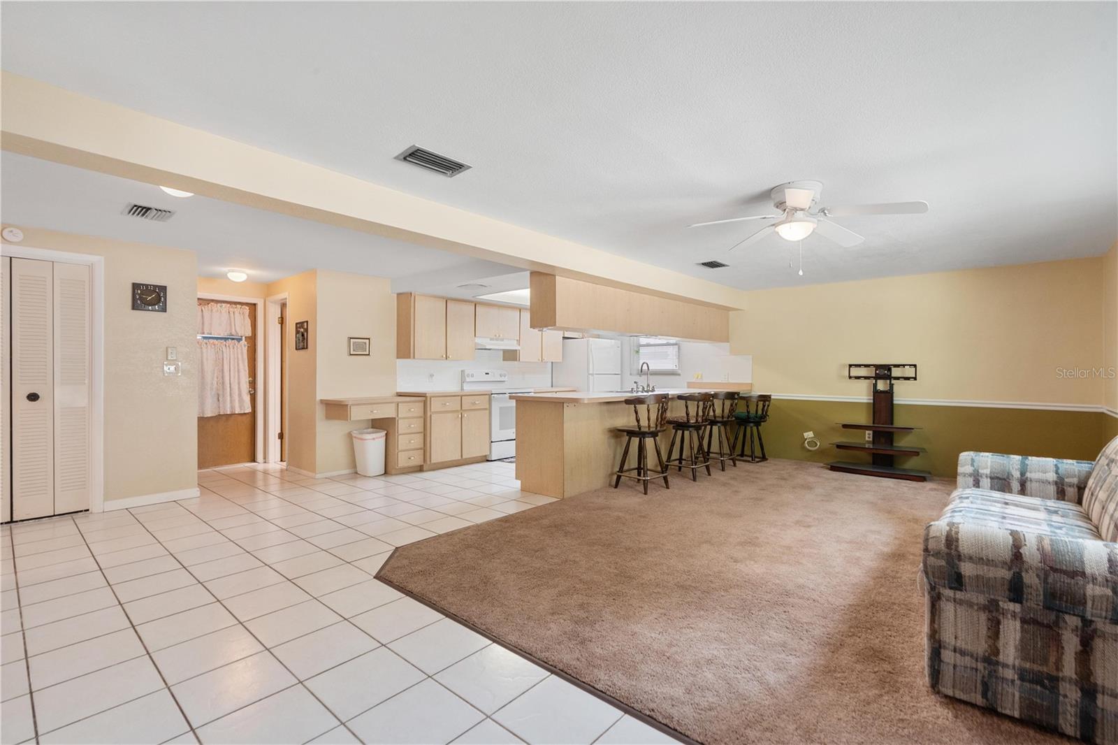 HILLANDALE - Residential