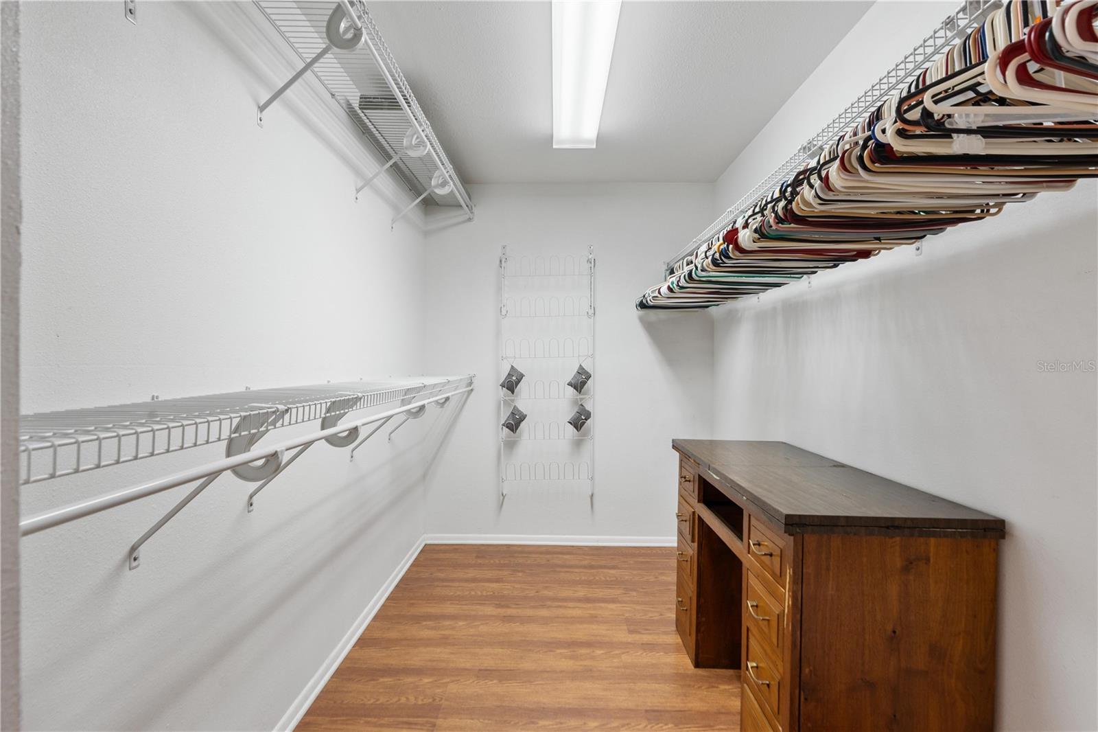 HILLANDALE - Residential