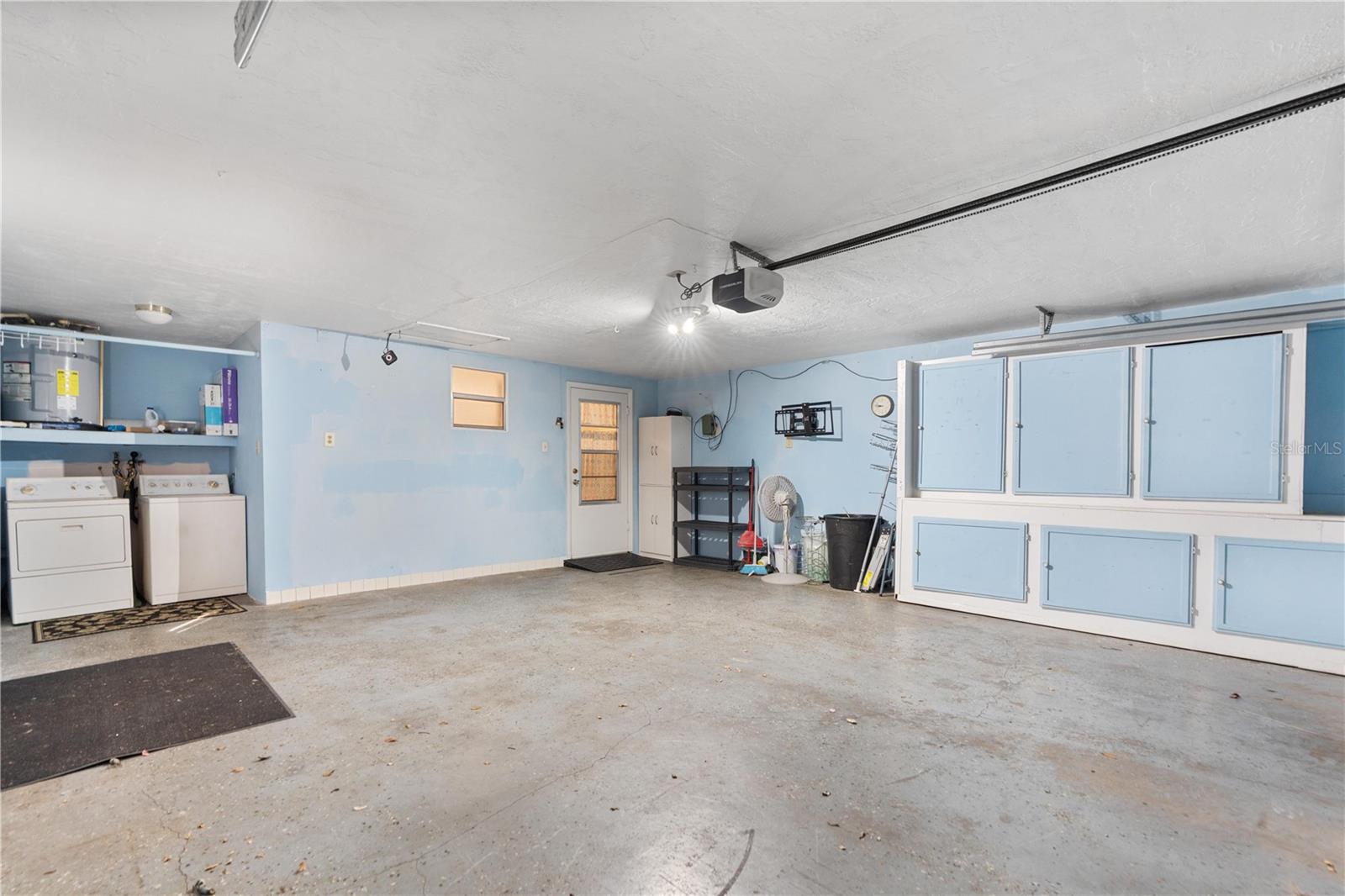 HILLANDALE - Residential