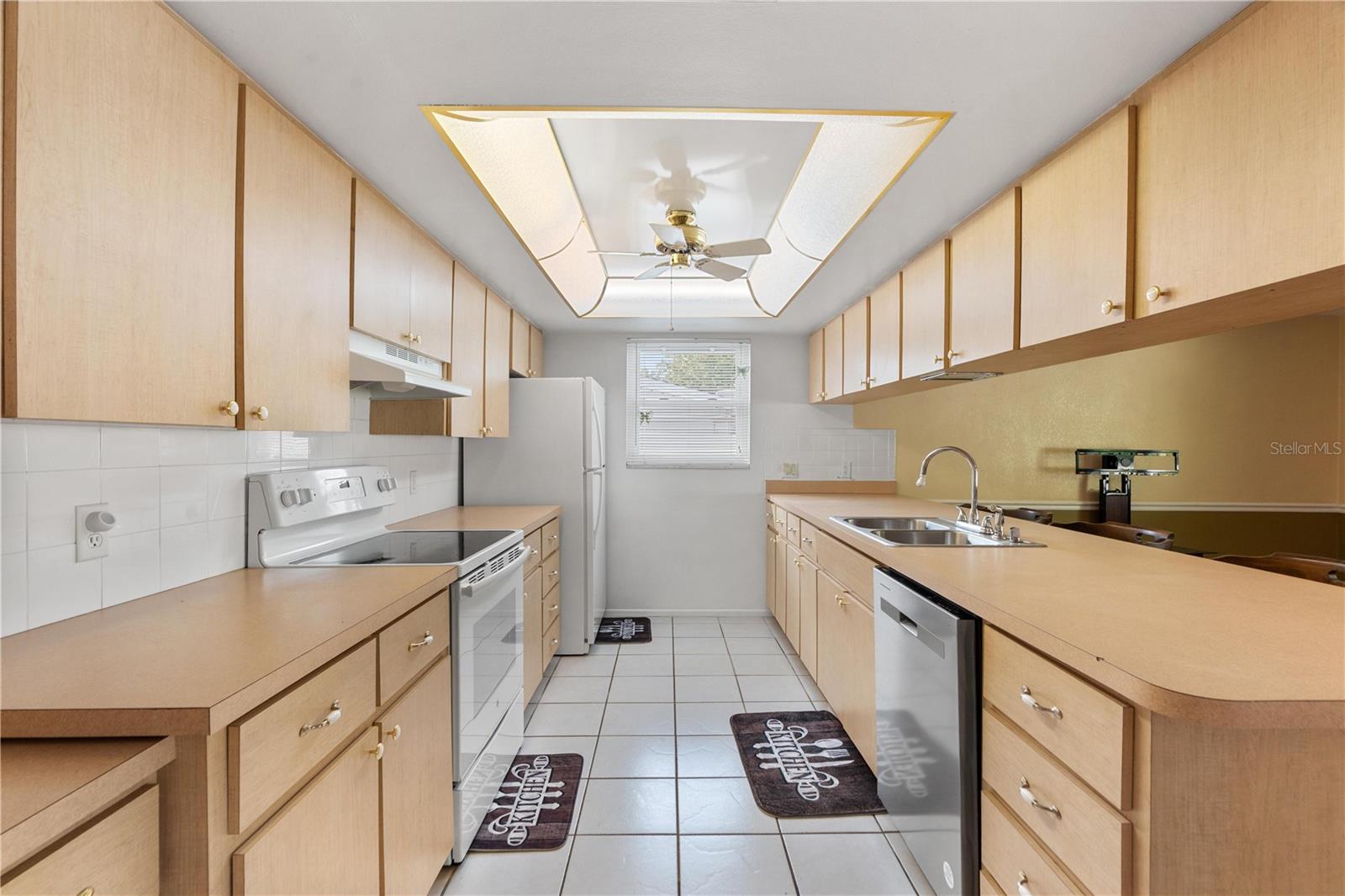 HILLANDALE - Residential