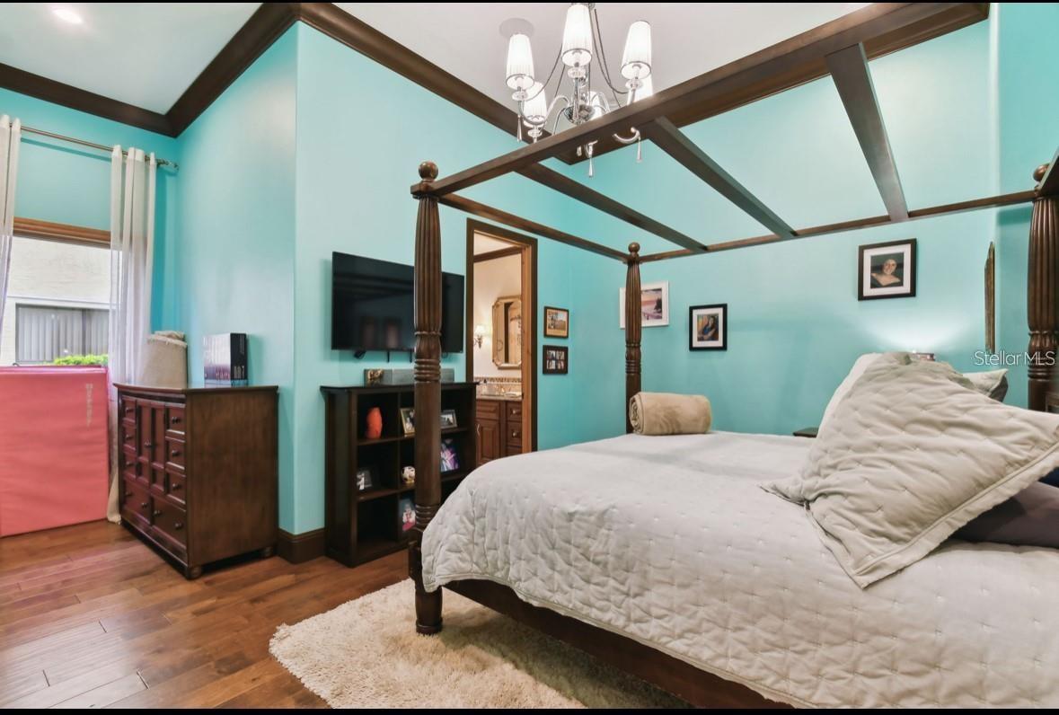 BAYPORT VILLAGE - Residential