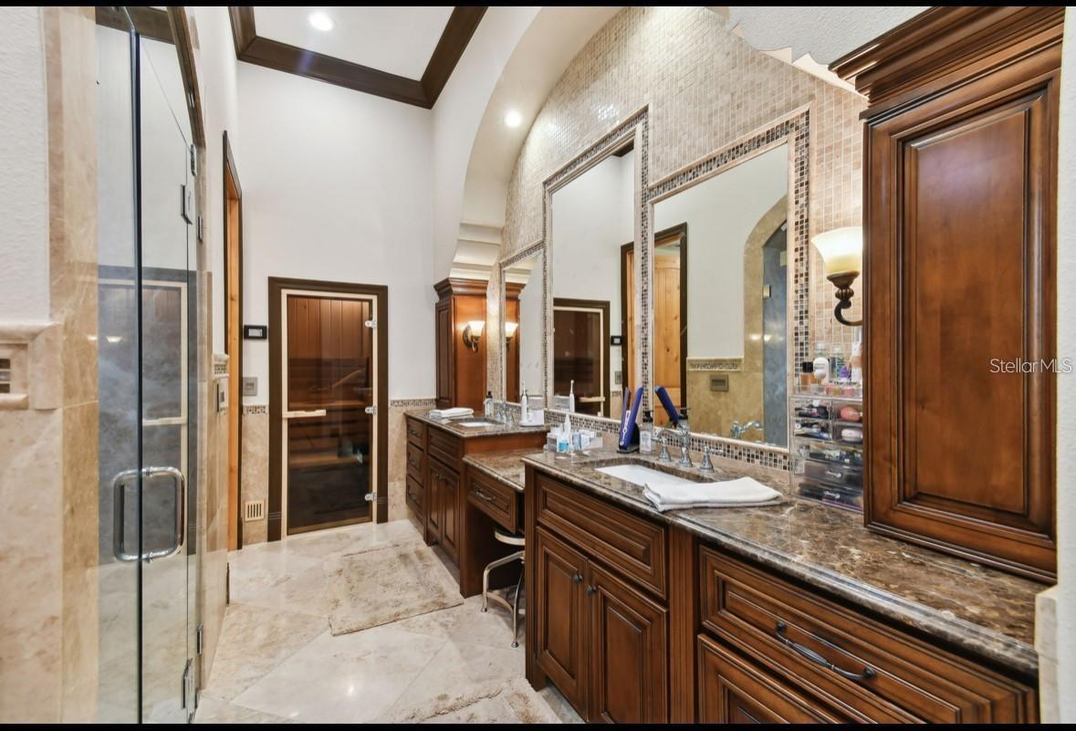 BAYPORT VILLAGE - Residential