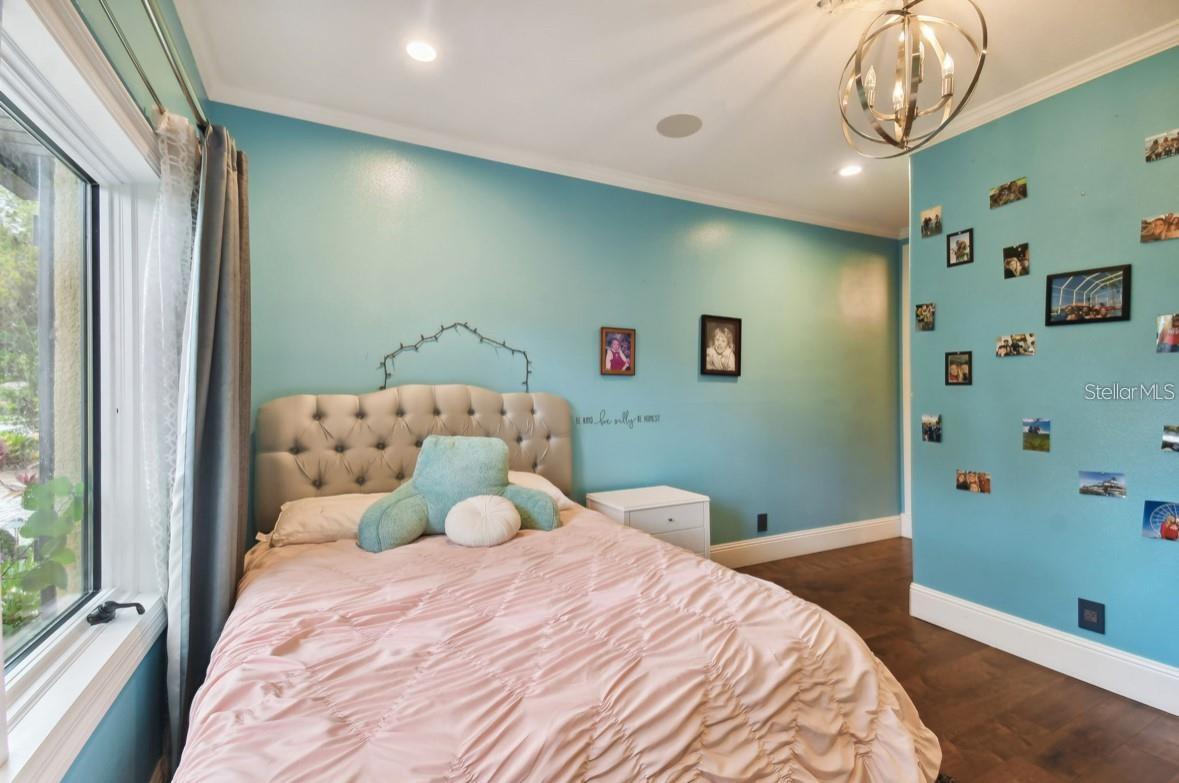 BAYPORT VILLAGE - Residential