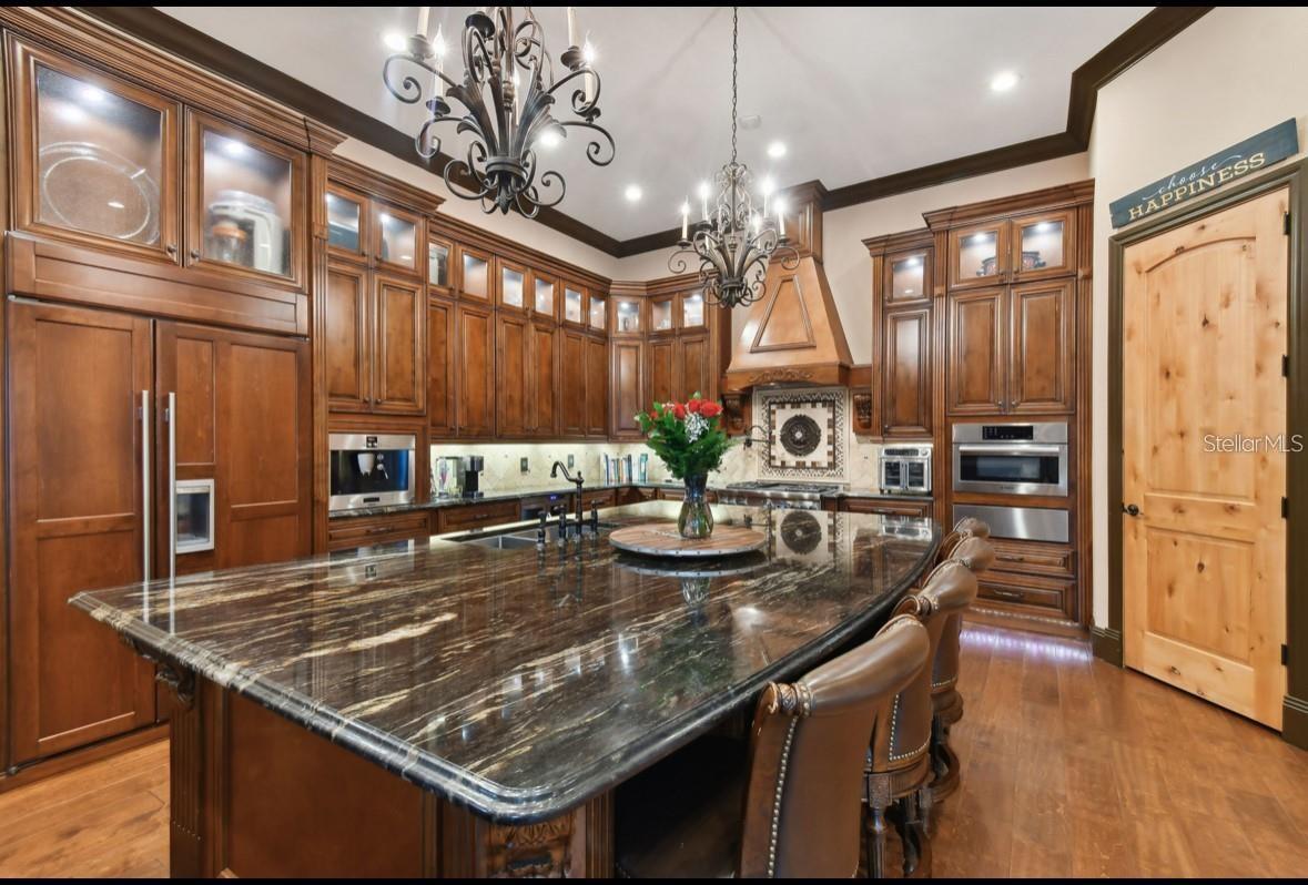 BAYPORT VILLAGE - Residential