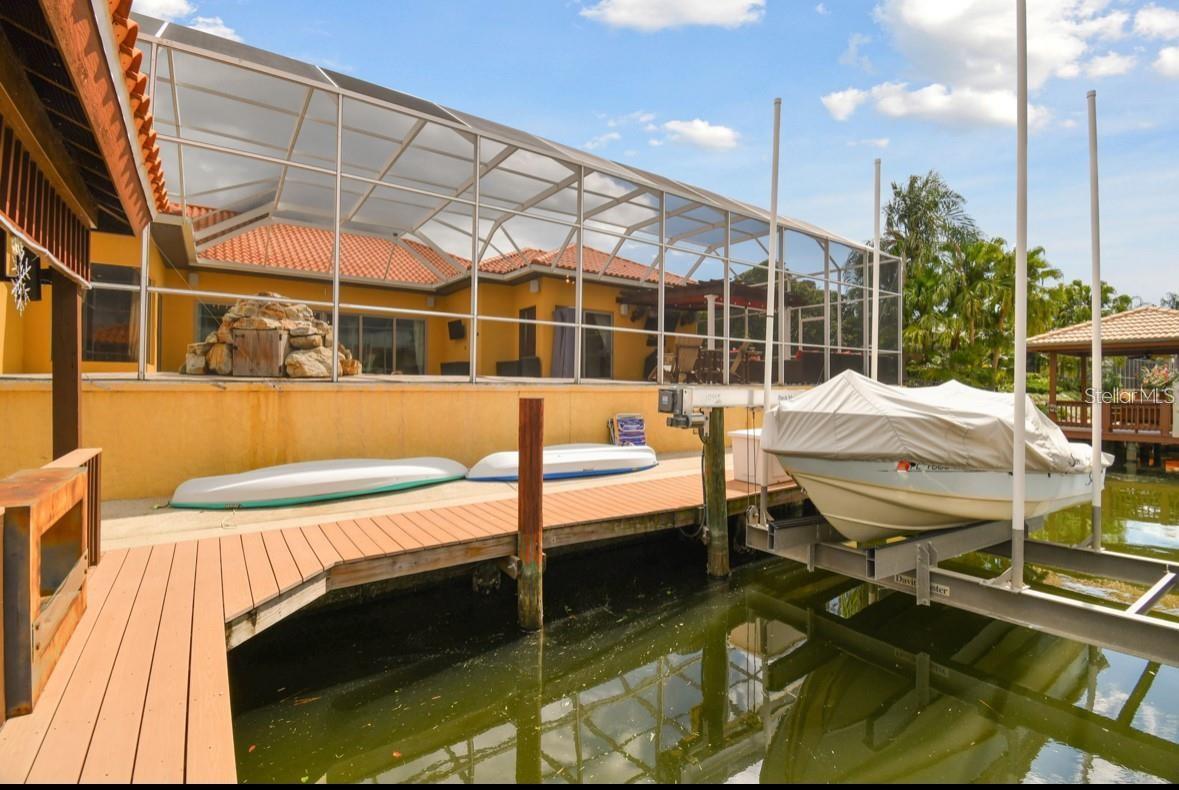 BAYPORT VILLAGE - Residential