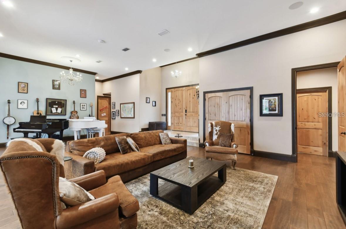 BAYPORT VILLAGE - Residential