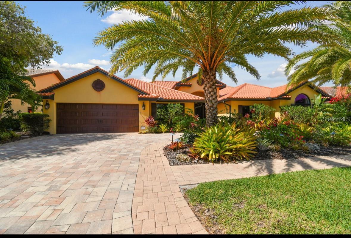 BAYPORT VILLAGE - Residential