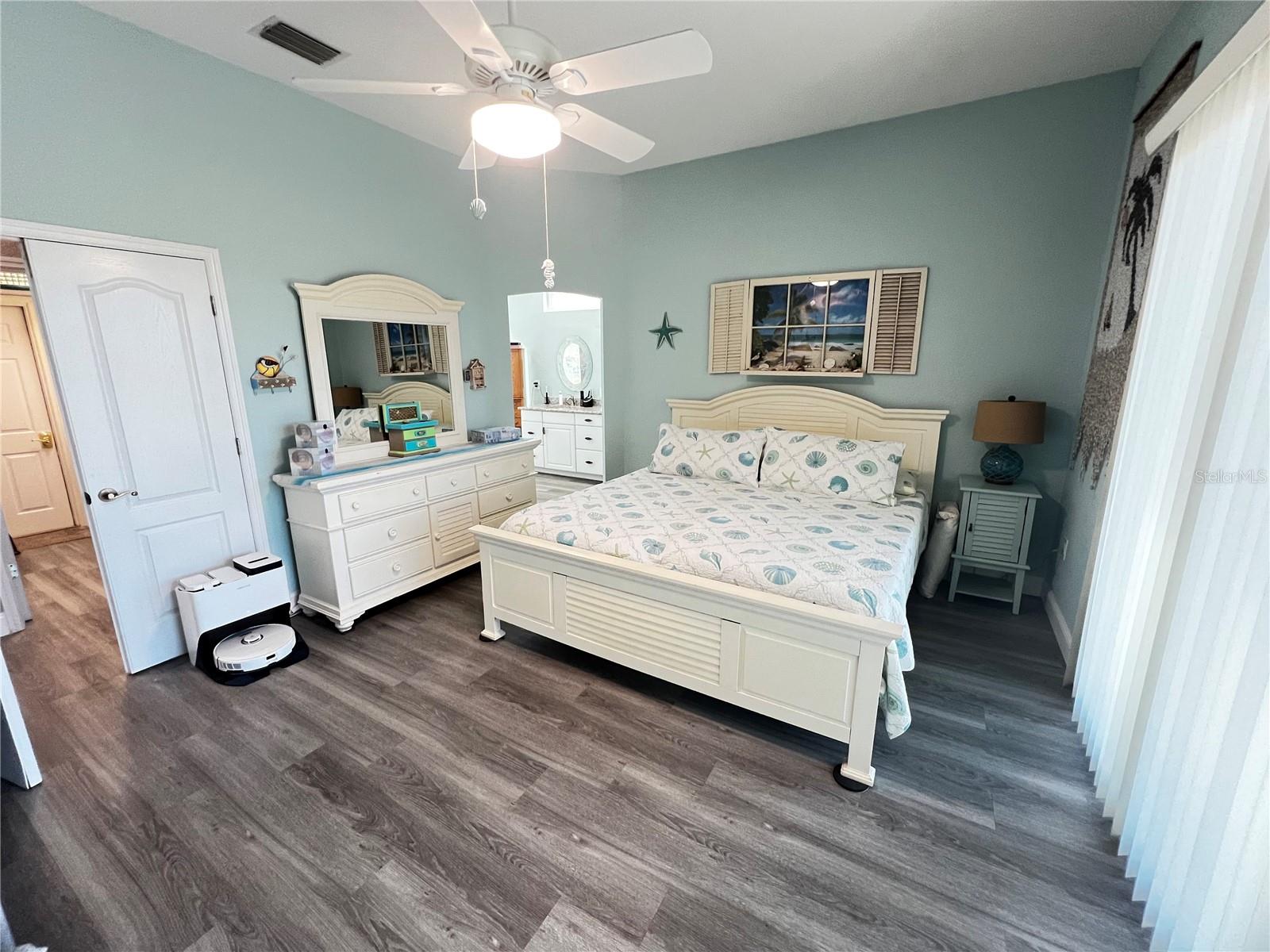 ROTONDA WEST BROADMOOR - Residential