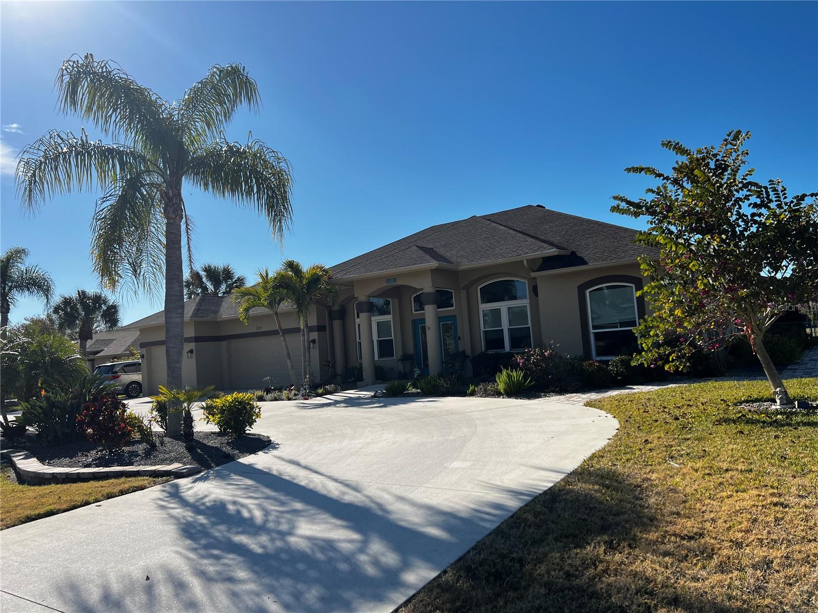 ROTONDA WEST BROADMOOR - Residential