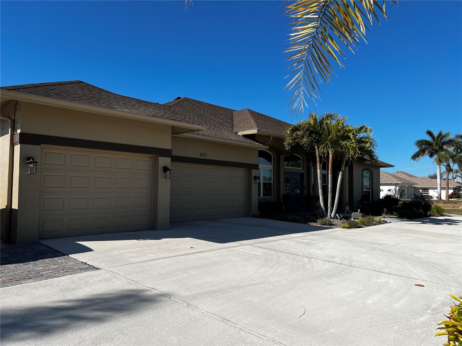 ROTONDA WEST BROADMOOR - Residential