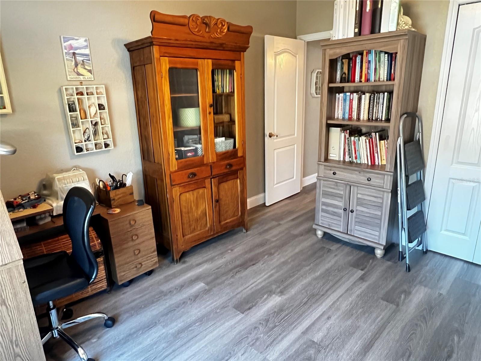 ROTONDA WEST BROADMOOR - Residential