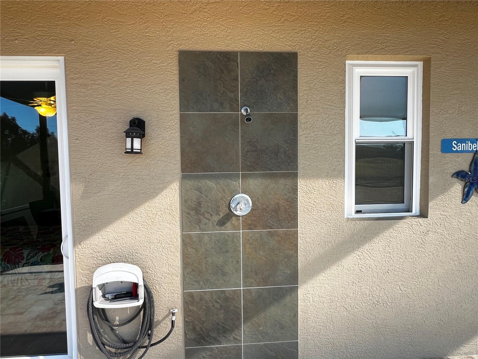 ROTONDA WEST BROADMOOR - Residential