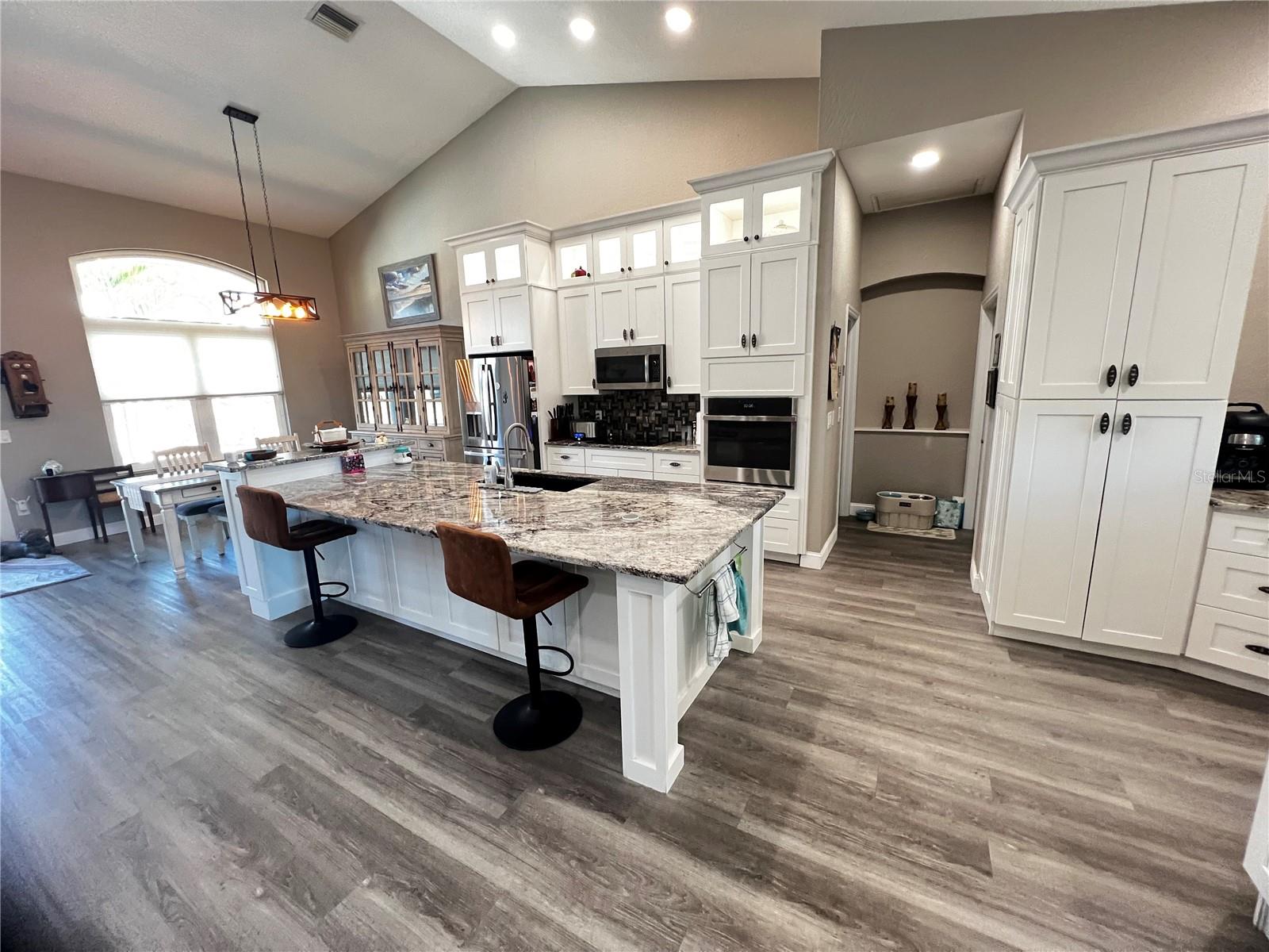 ROTONDA WEST BROADMOOR - Residential