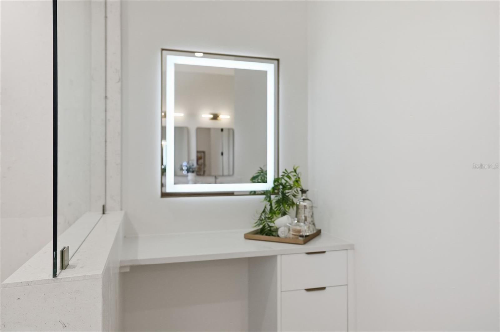 MINNEOLA - Residential