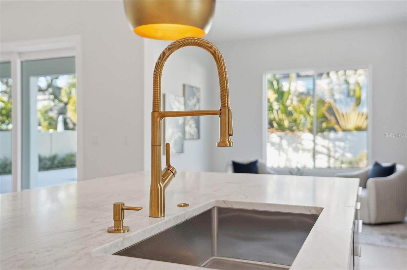 MINNEOLA - Residential