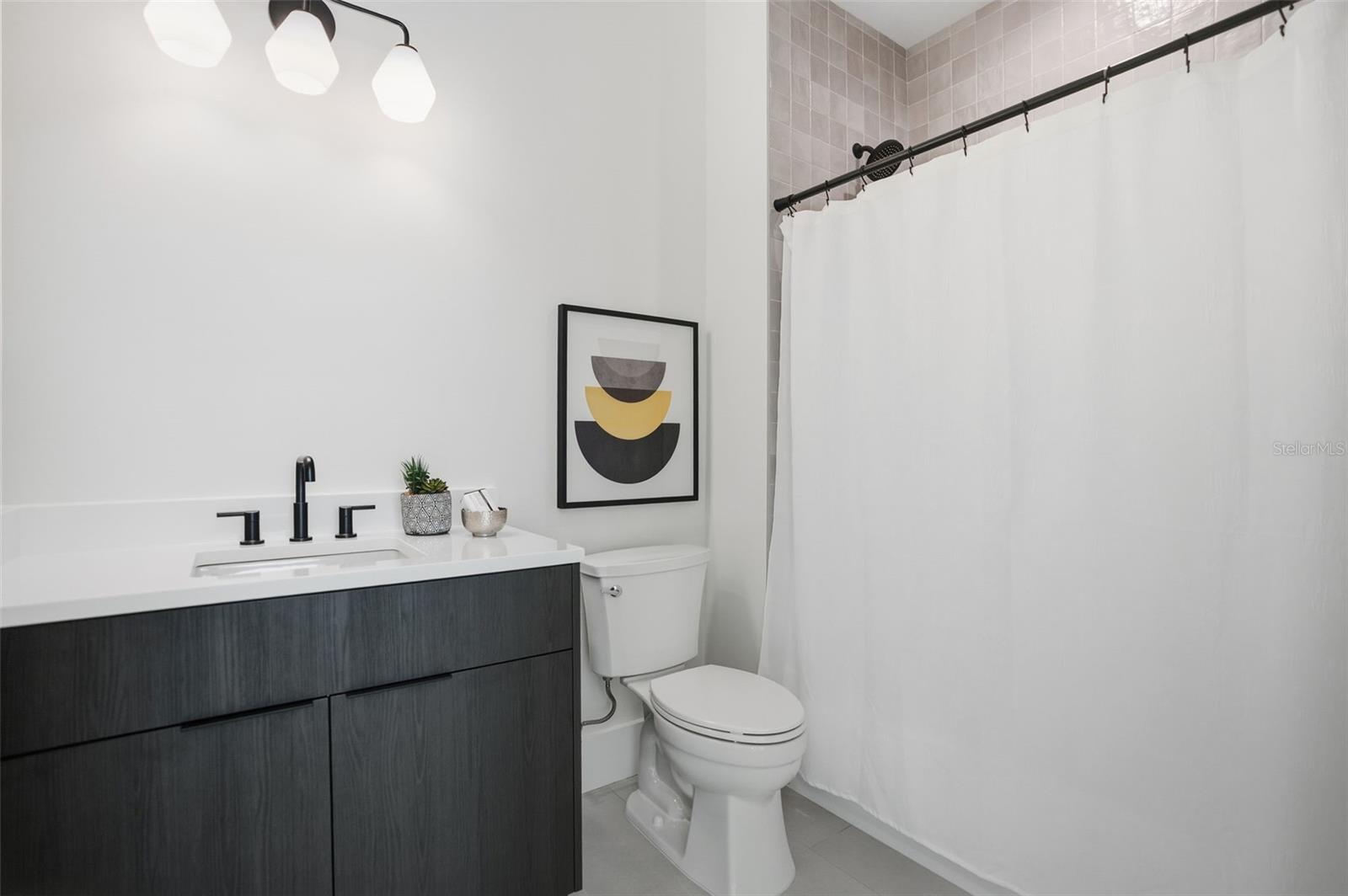 MINNEOLA - Residential