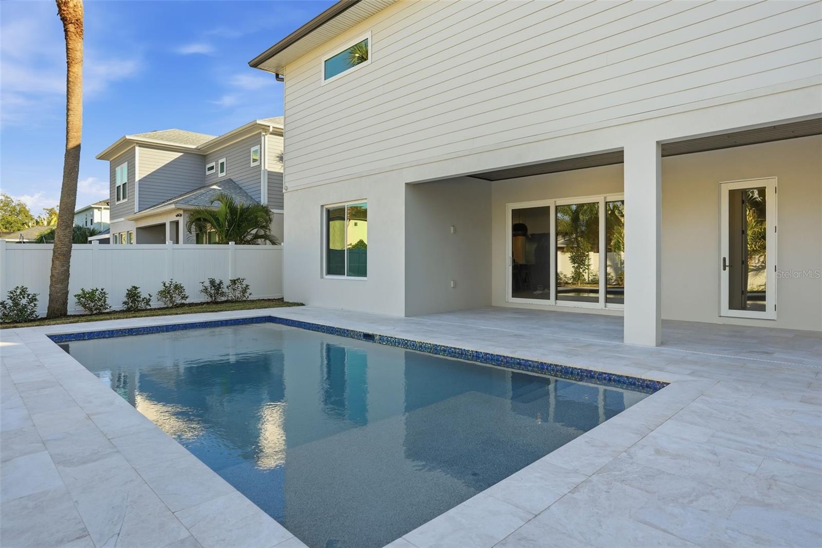 MINNEOLA - Residential