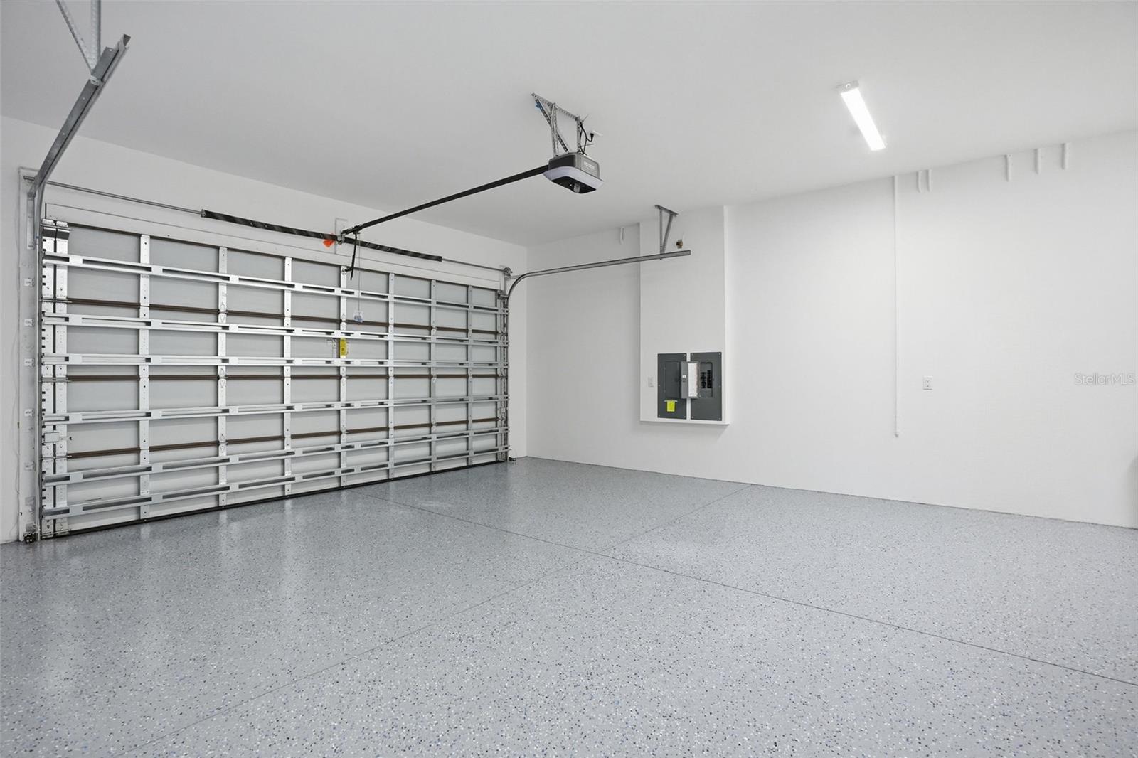 MINNEOLA - Residential