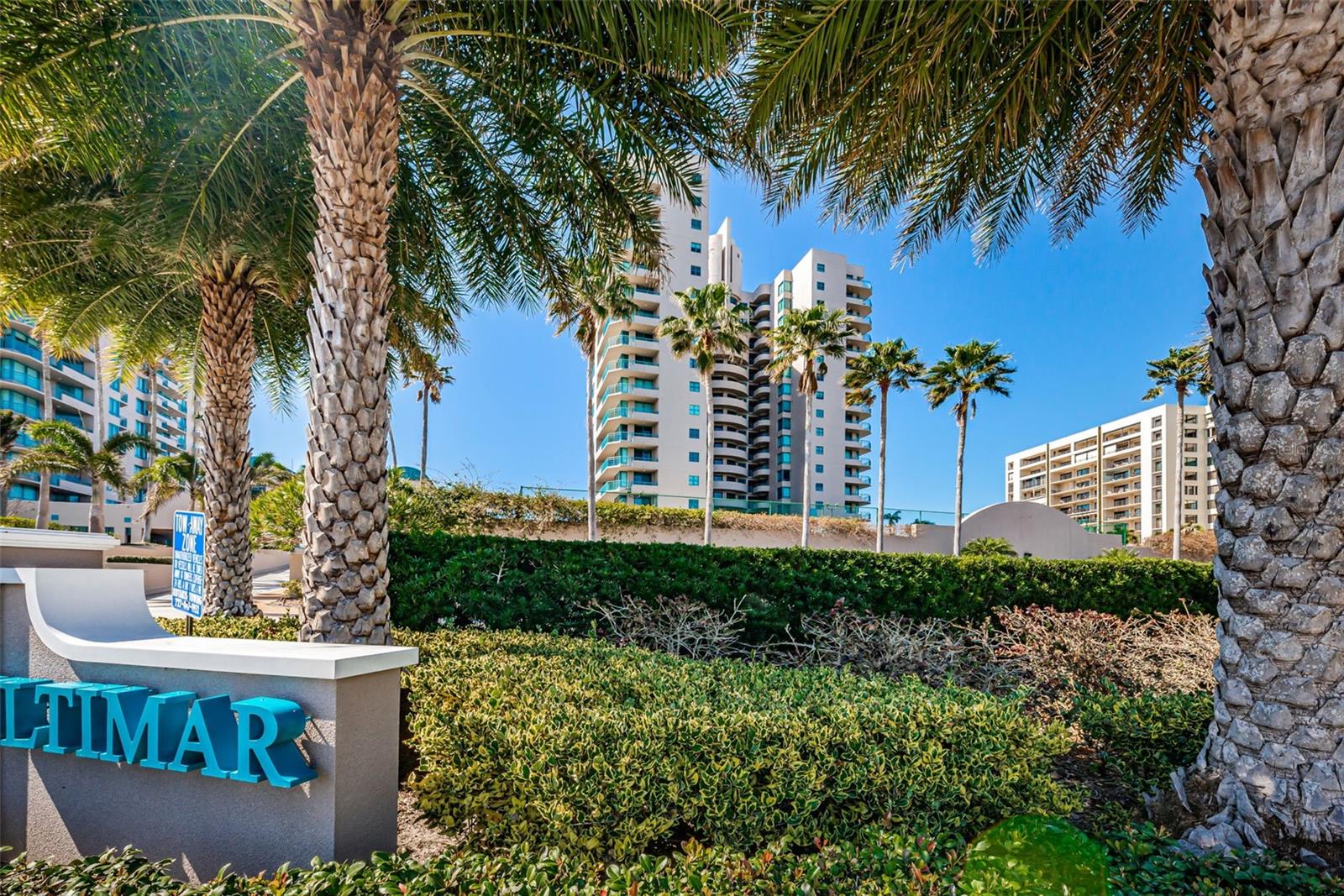 ULTIMAR ONE CONDO - Residential