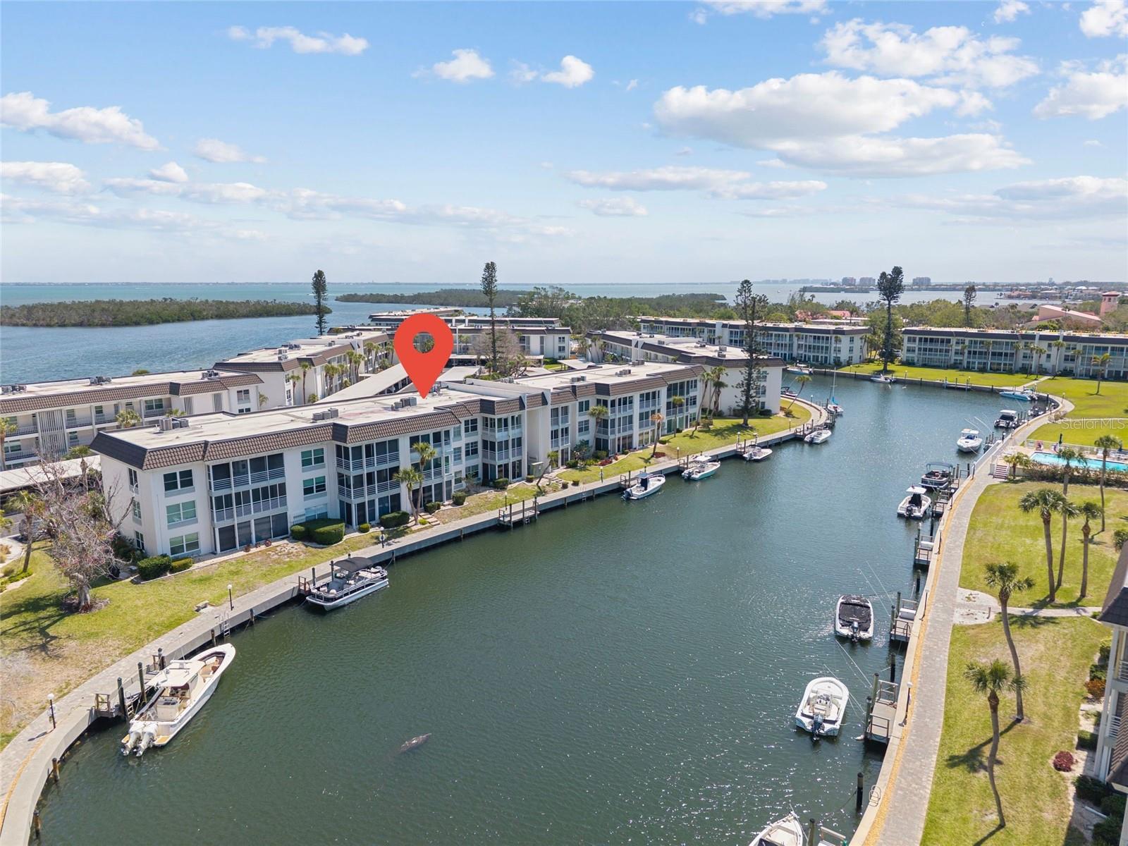 LONGBOAT HARBOUR - Residential