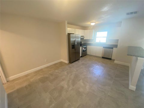 Tiny photo for 15632 Tangerine Avenue, Tavares, FL 32778 (MLS # G5119545)