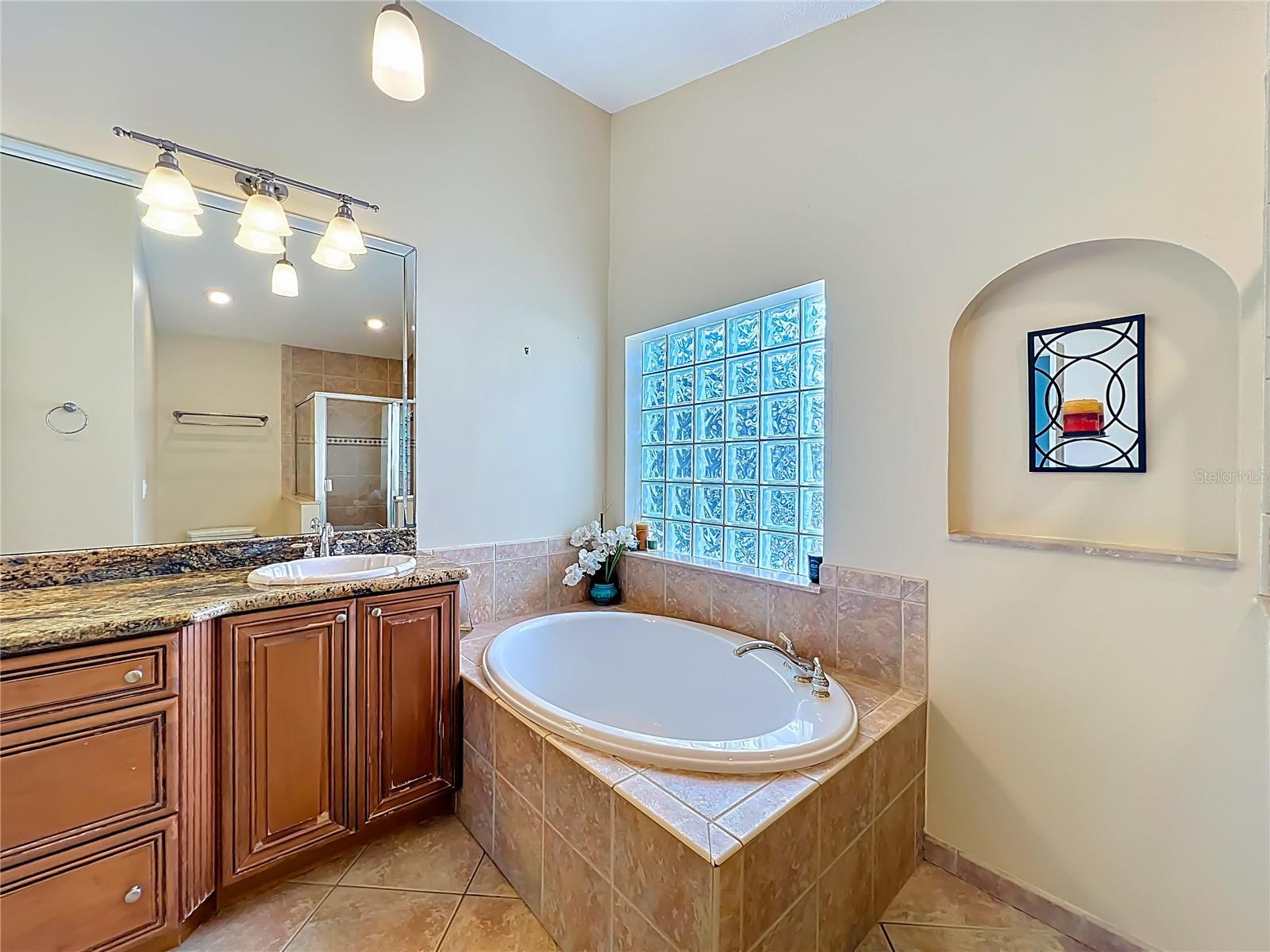 SANLANDO SPGS LAKE OAKS SEC - Residential