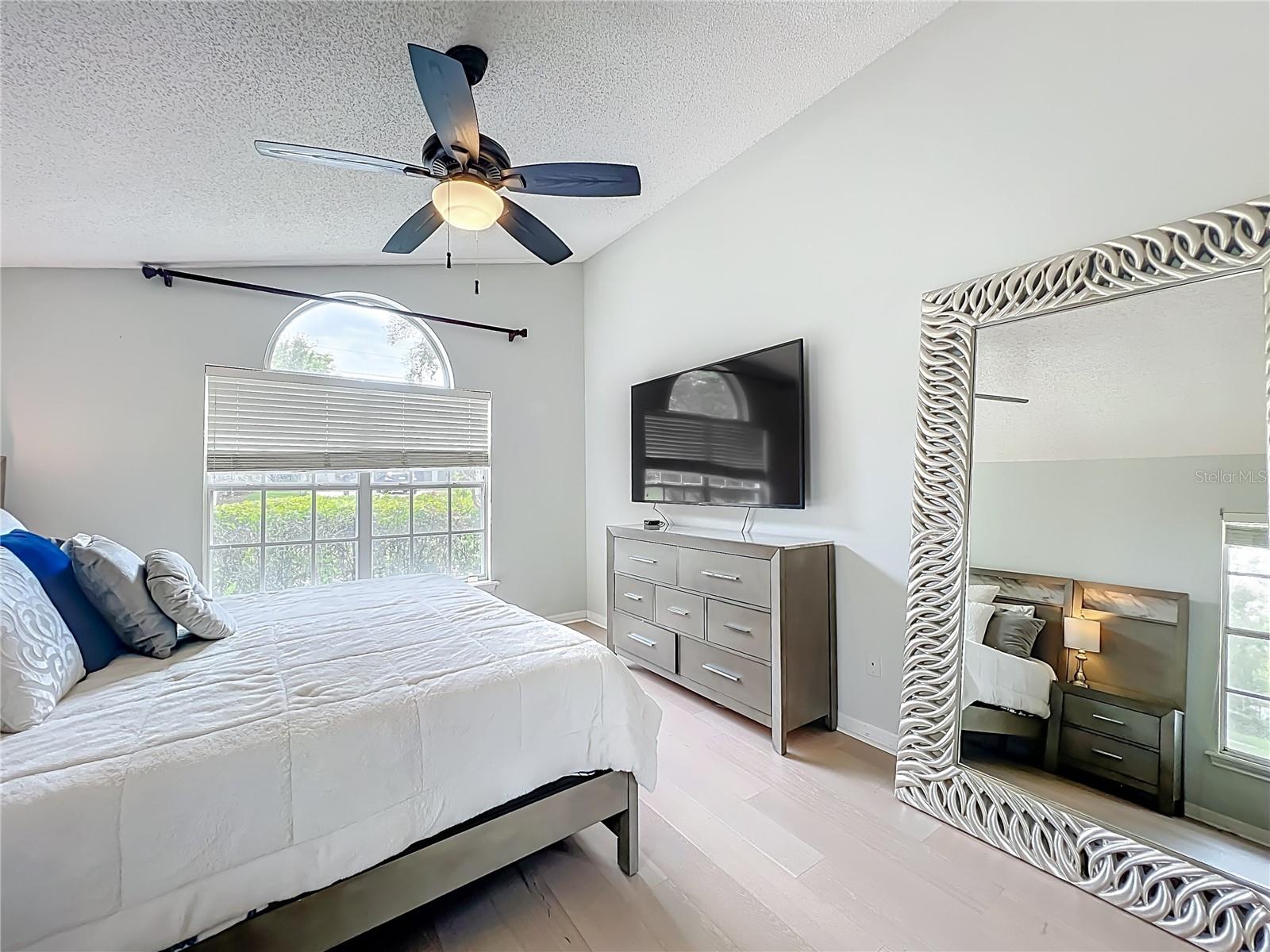 SANLANDO SPGS LAKE OAKS SEC - Residential