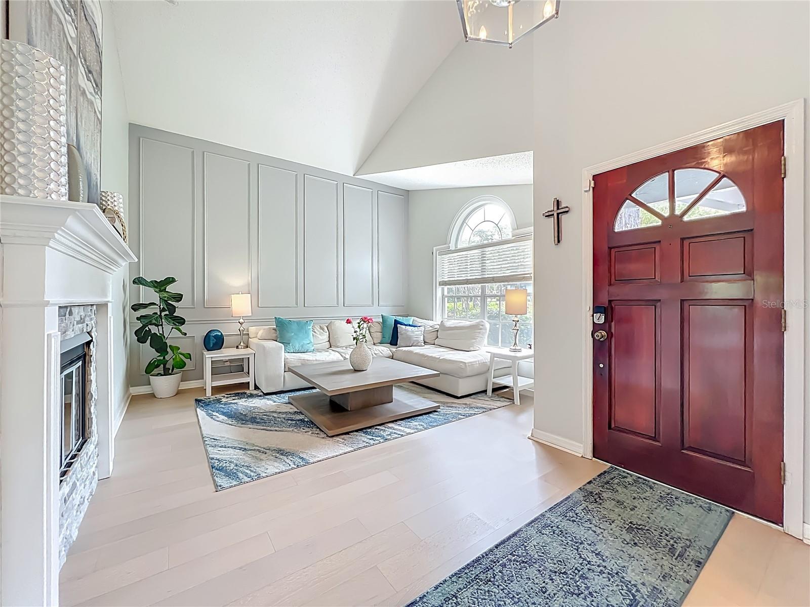 SANLANDO SPGS LAKE OAKS SEC - Residential