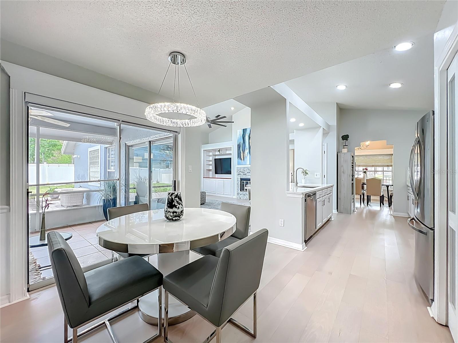 SANLANDO SPGS LAKE OAKS SEC - Residential