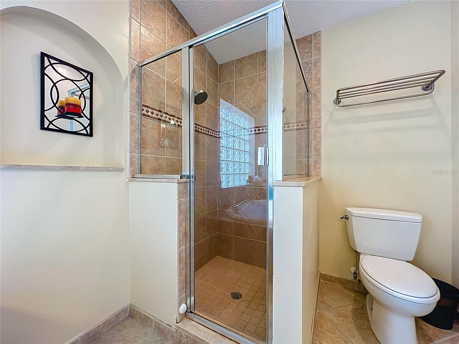 SANLANDO SPGS LAKE OAKS SEC - Residential