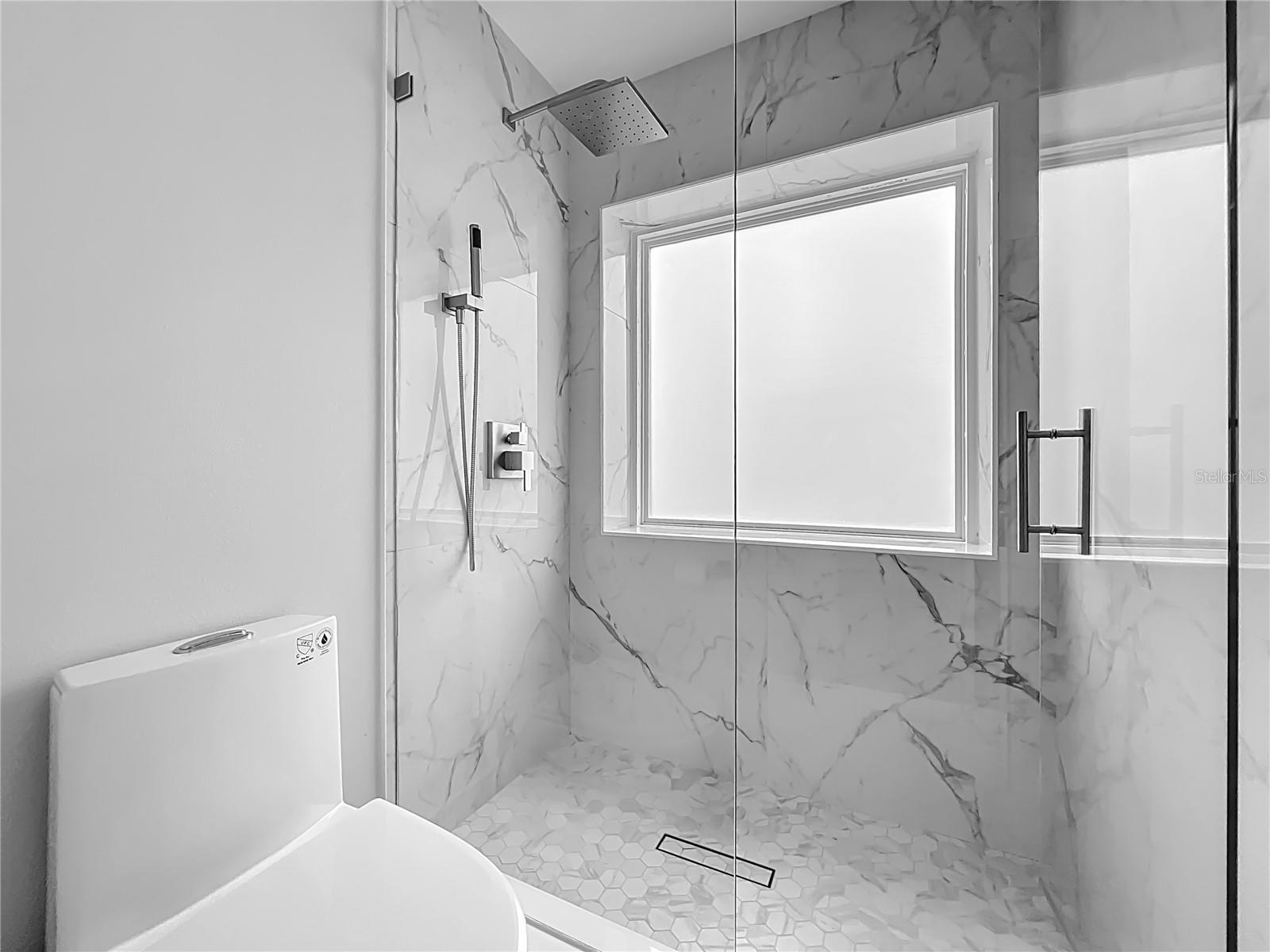 SANLANDO SPGS LAKE OAKS SEC - Residential