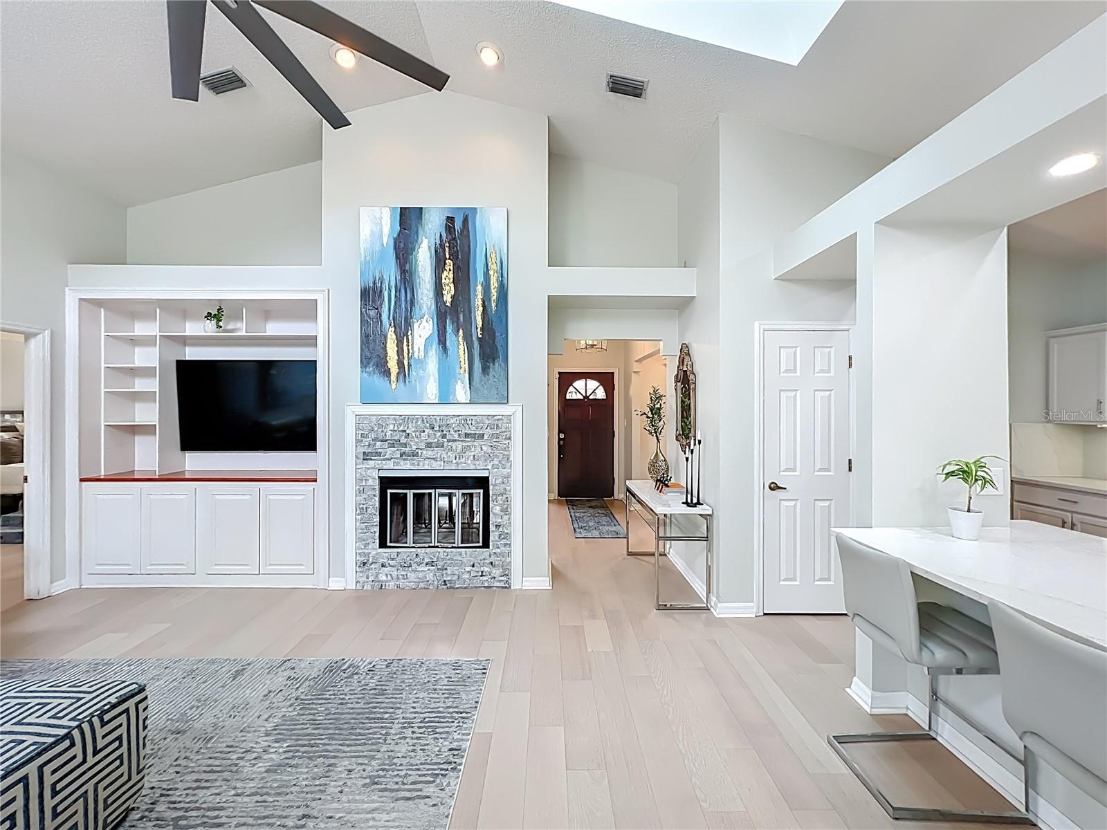 SANLANDO SPGS LAKE OAKS SEC - Residential