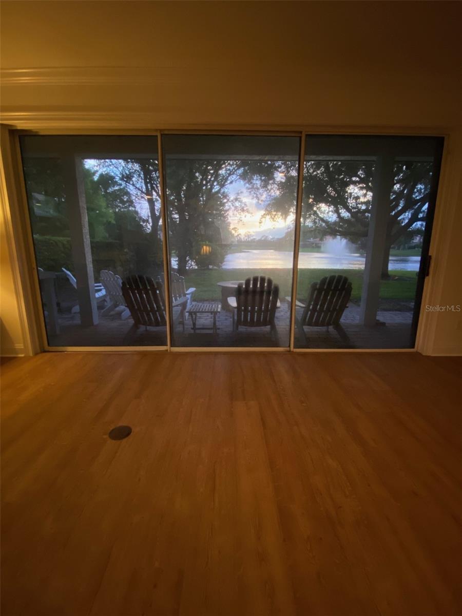 WOODBRIDGE ON GREEN - Residential