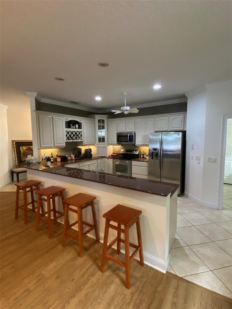 4136 WILLOW BAY DRIVE