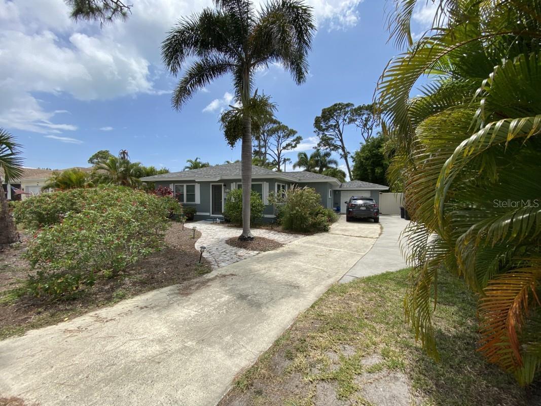 Search Properties for Sale 1 828 NOKOMIS AVENUE S