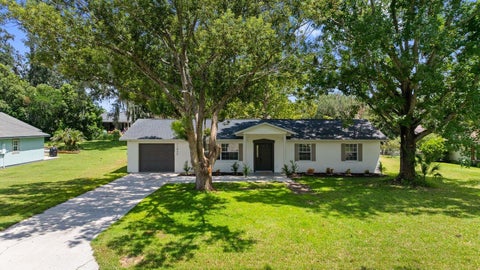 Photo of 11836 Orange Street, San Antonio, FL 33576 (MLS # TB8544882)