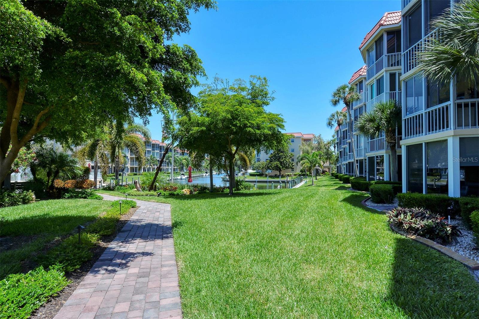 SIESTA HARBOR I - Residential Lease